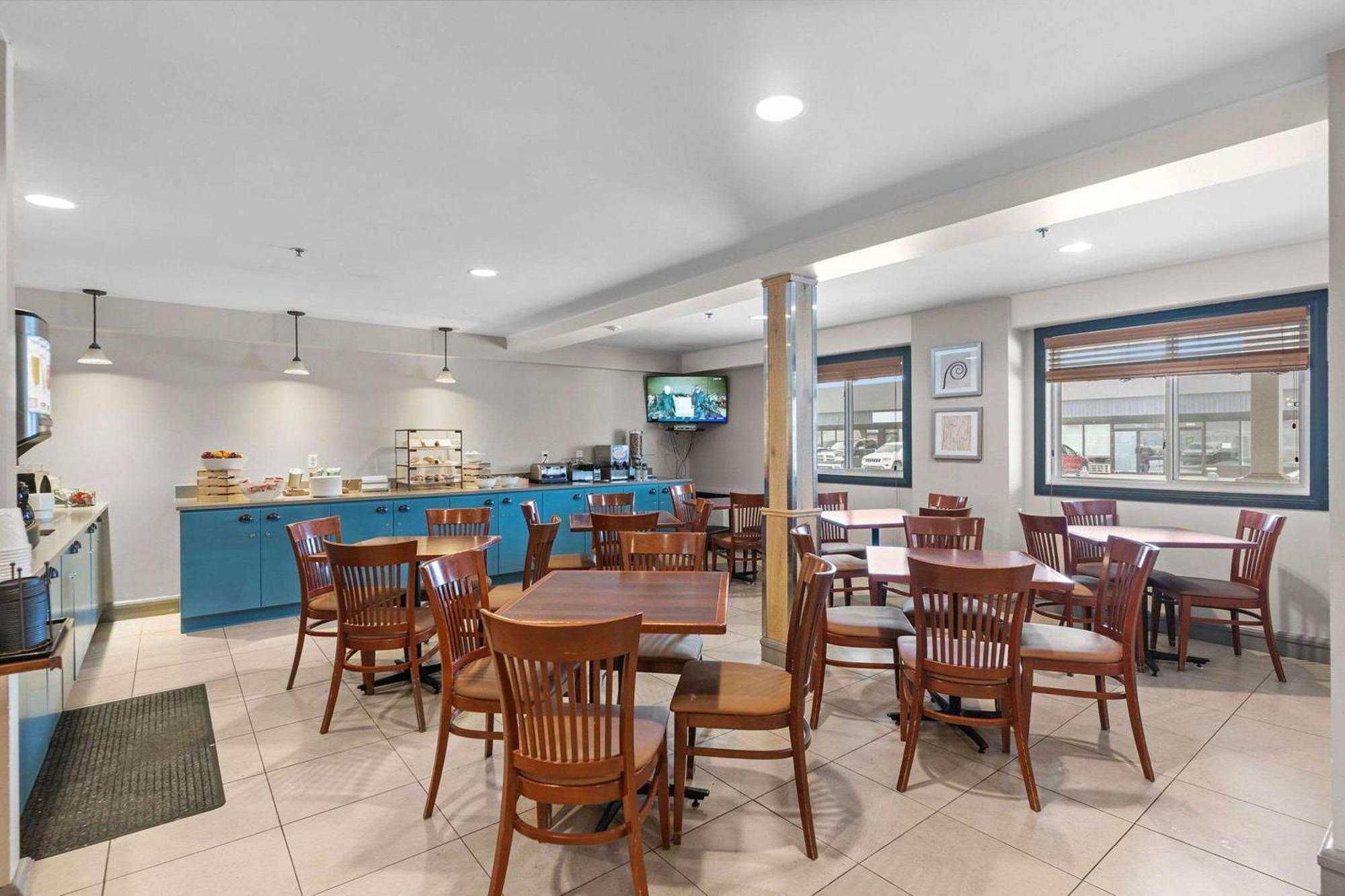 Country Inn & Suites By Radisson, Saskatoon, Sk Exterior foto